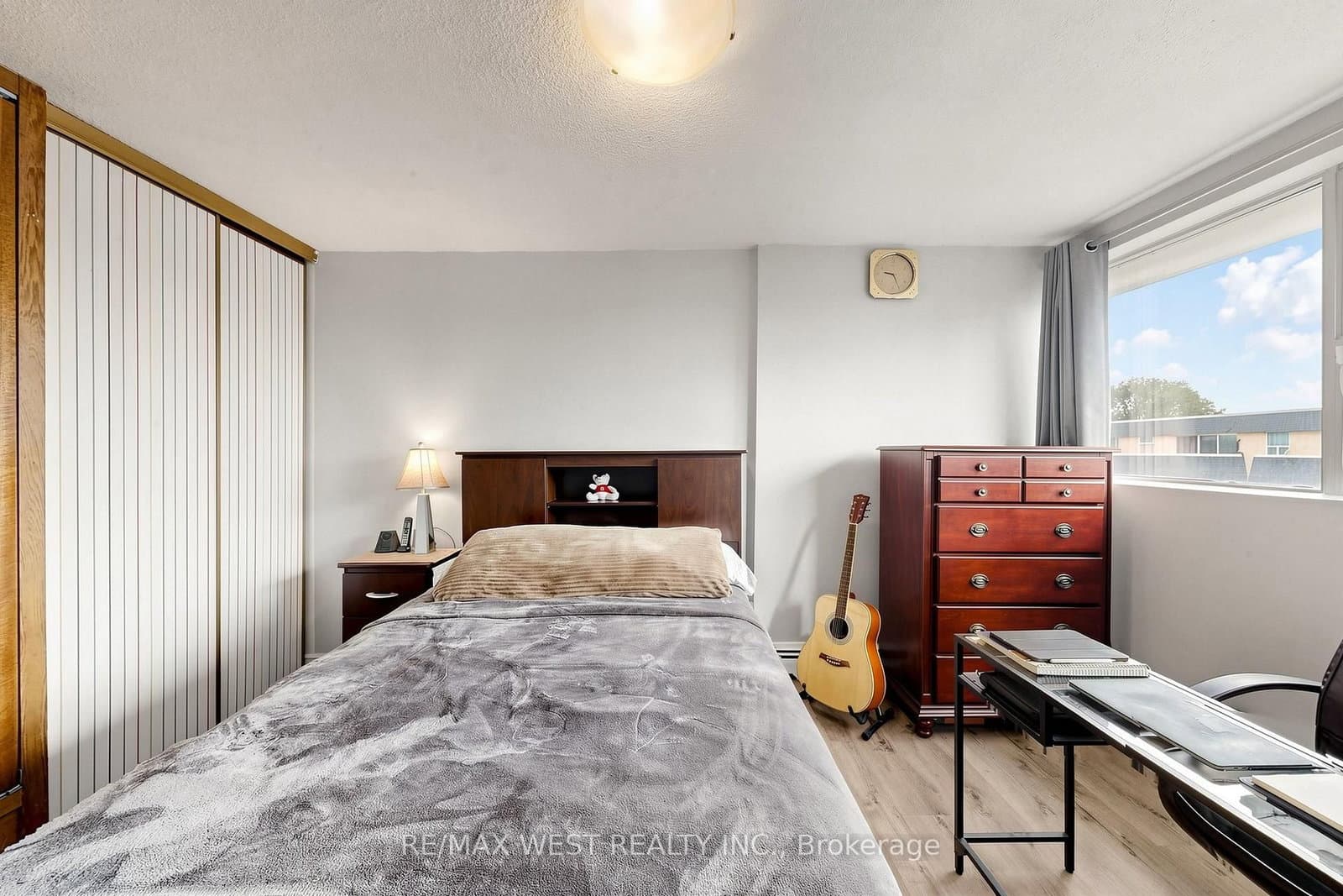 1624 Bloor Street, Unit 105 thumbnail 28