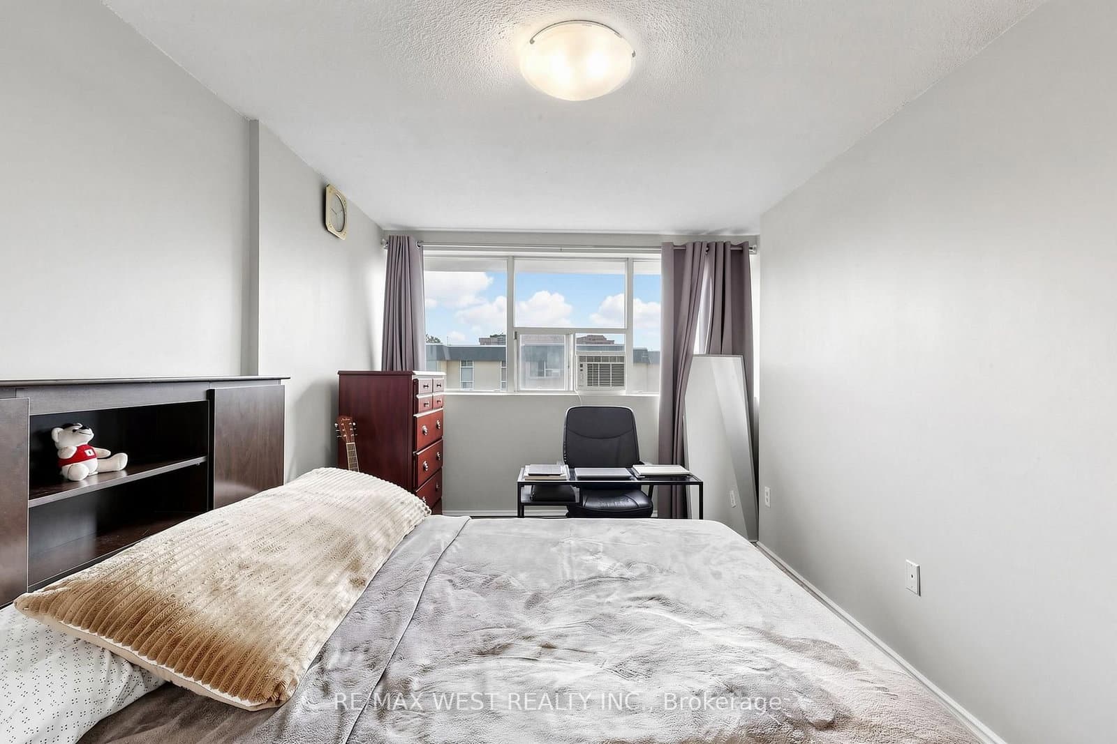 1624 Bloor Street, Unit 105 thumbnail 30