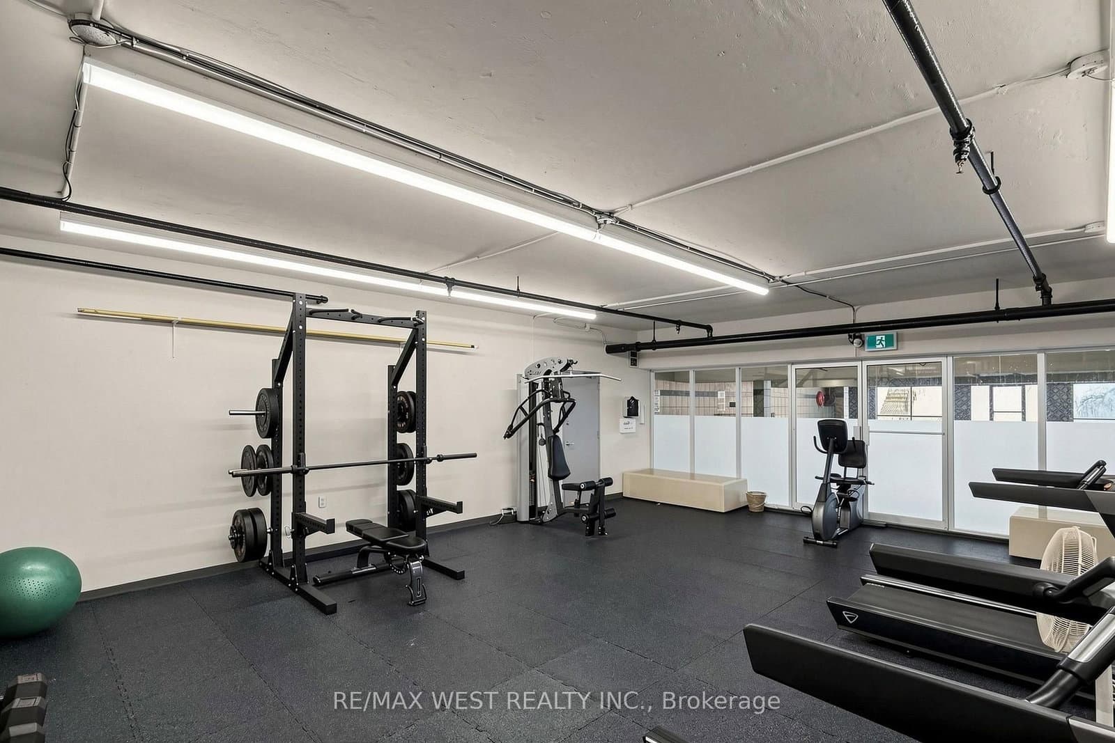 1624 Bloor Street, Unit 105 thumbnail 45
