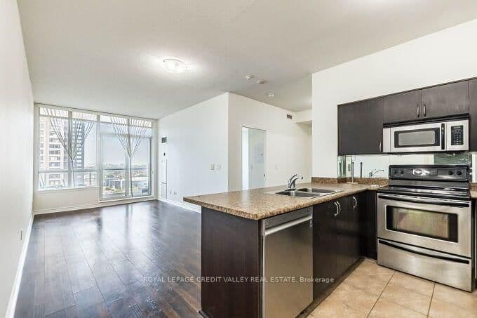 388 Prince Of Wales Drive, Unit 1706 thumbnail 9
