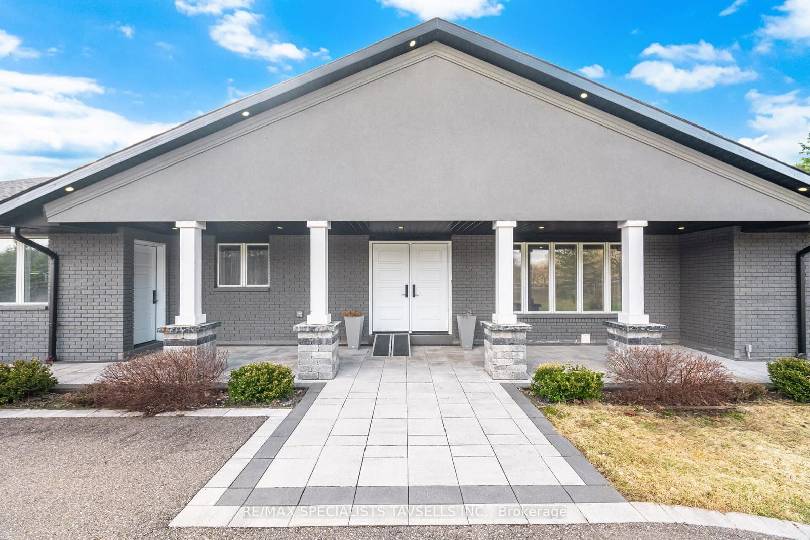 6785 Highway 9 Road thumbnail 10