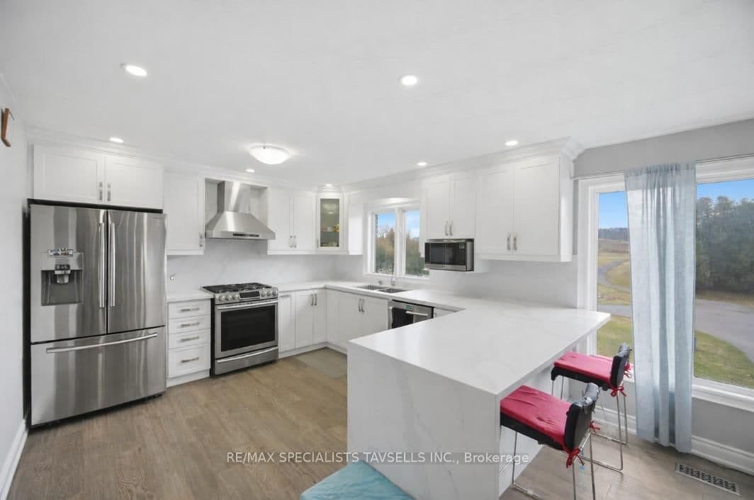 6785 Highway 9 Road thumbnail 19