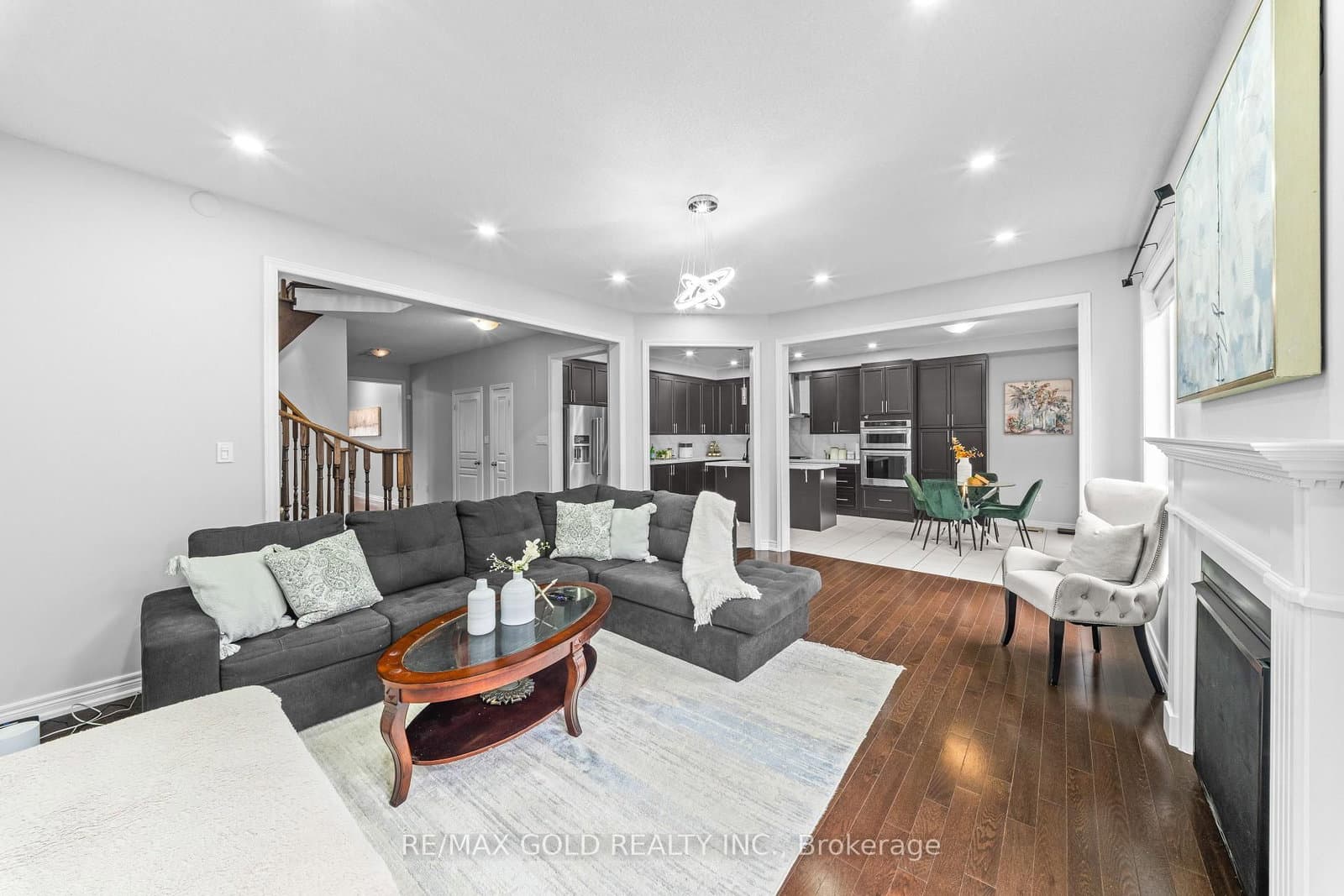 9 Goderich Drive thumbnail 18