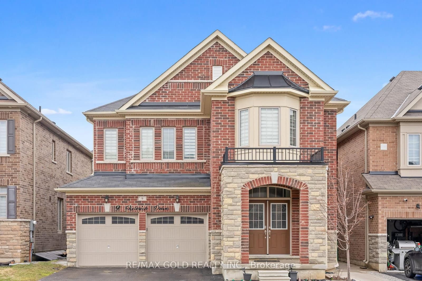 9 Goderich Drive thumbnail 2