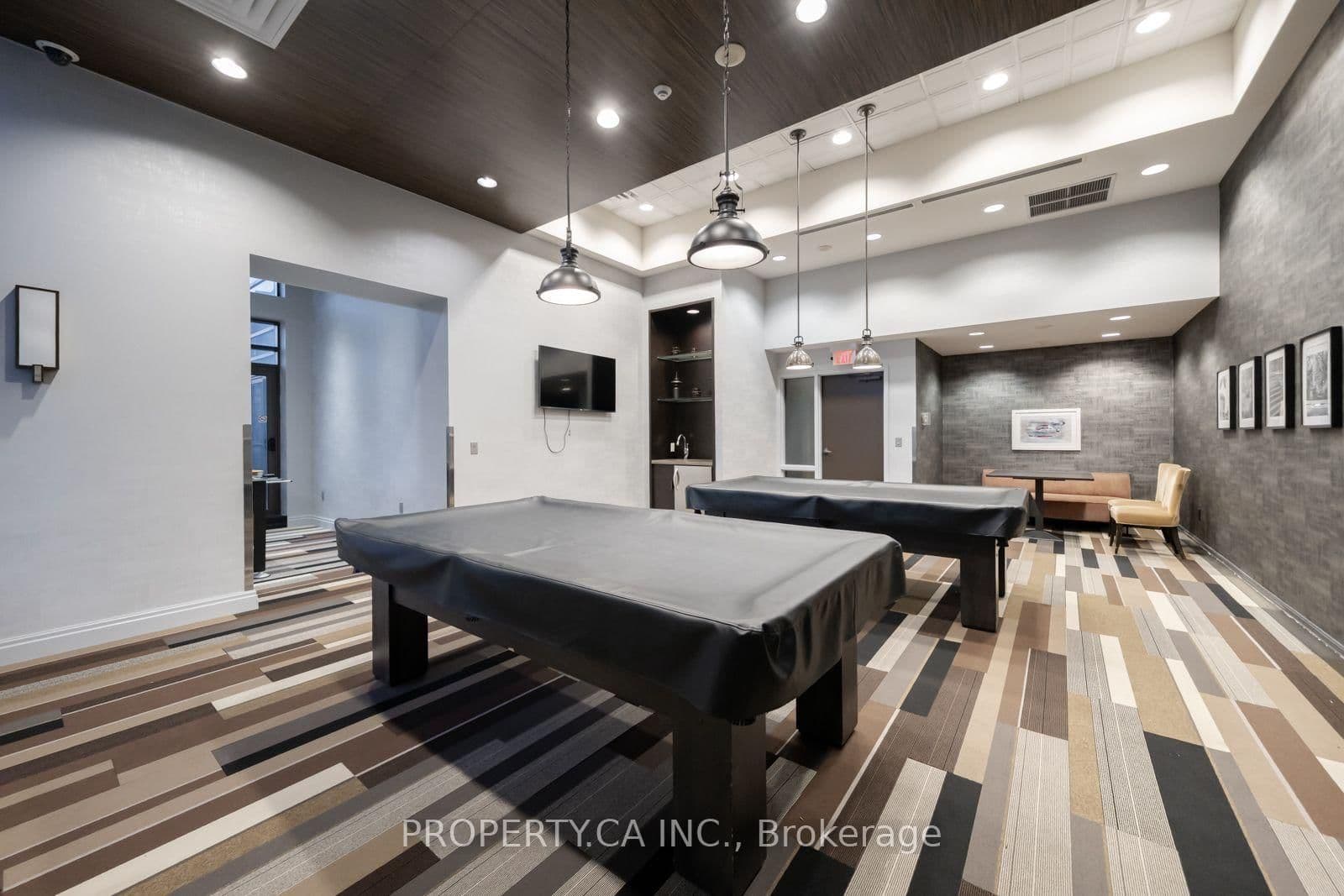 383 Prince Of Wales Drive, Unit 112 thumbnail 50