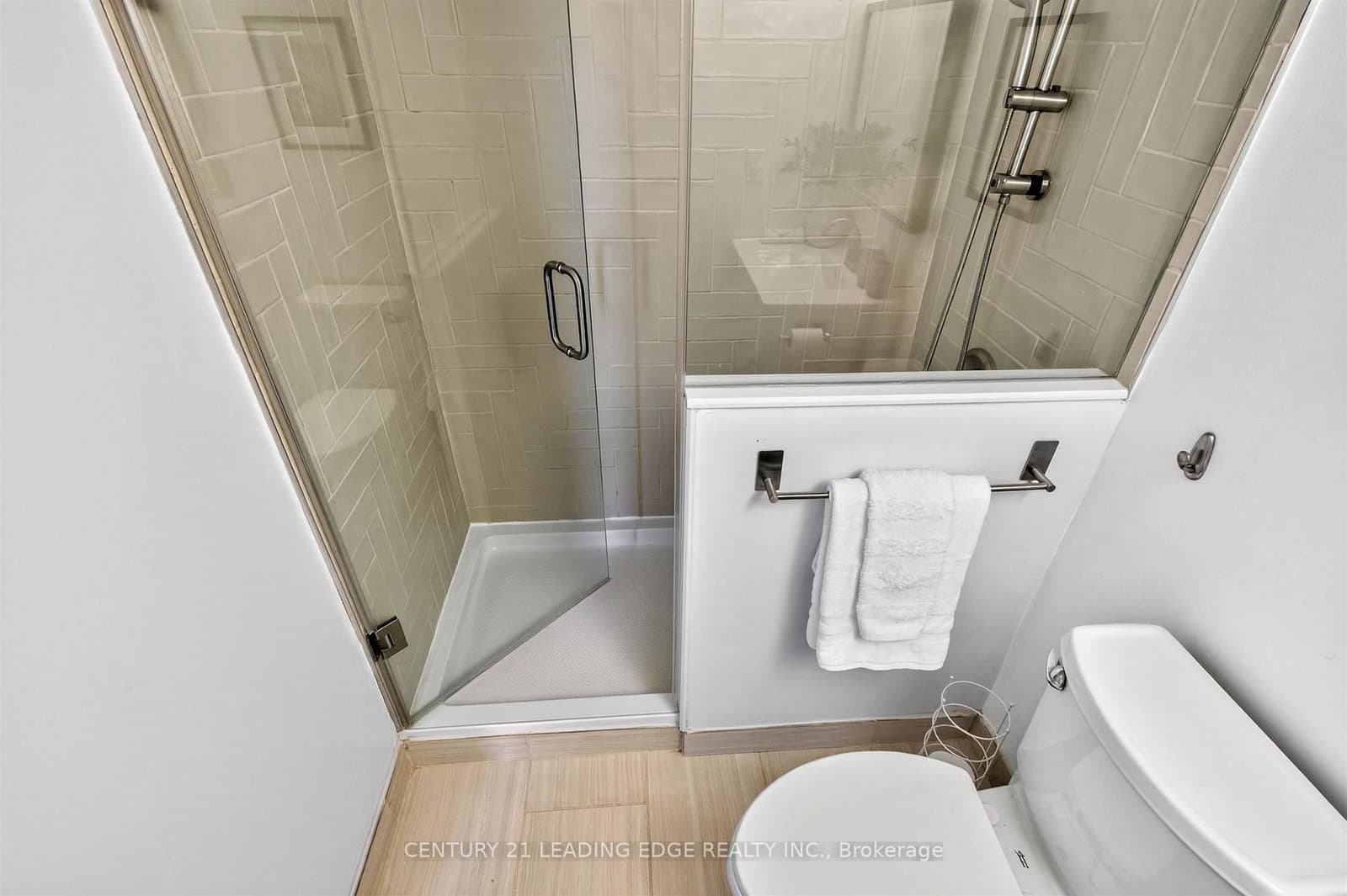 2585 Erin Centre Boulevard, Unit 403 thumbnail 11