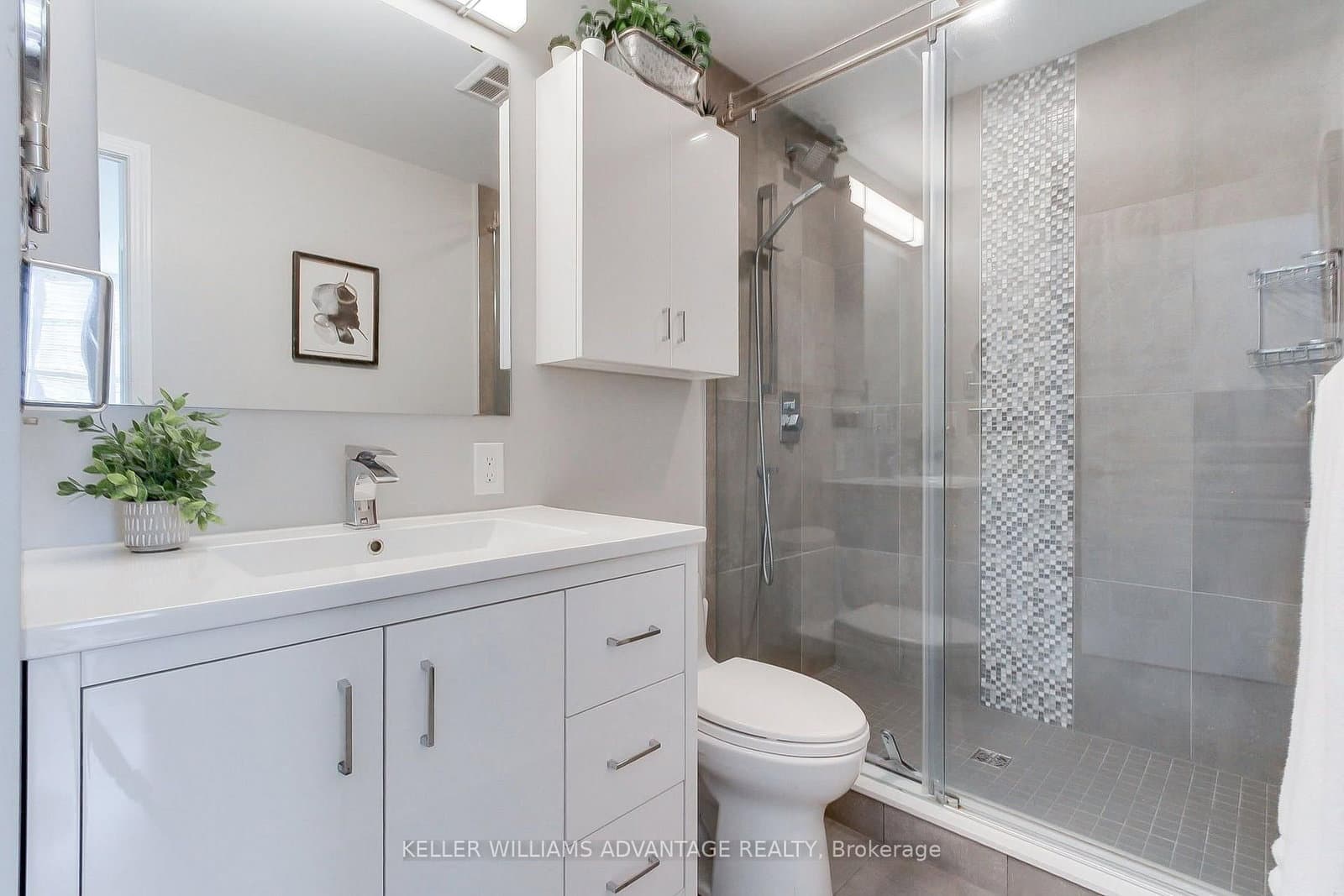 5 Marine Parade Drive, Unit 507 thumbnail 11