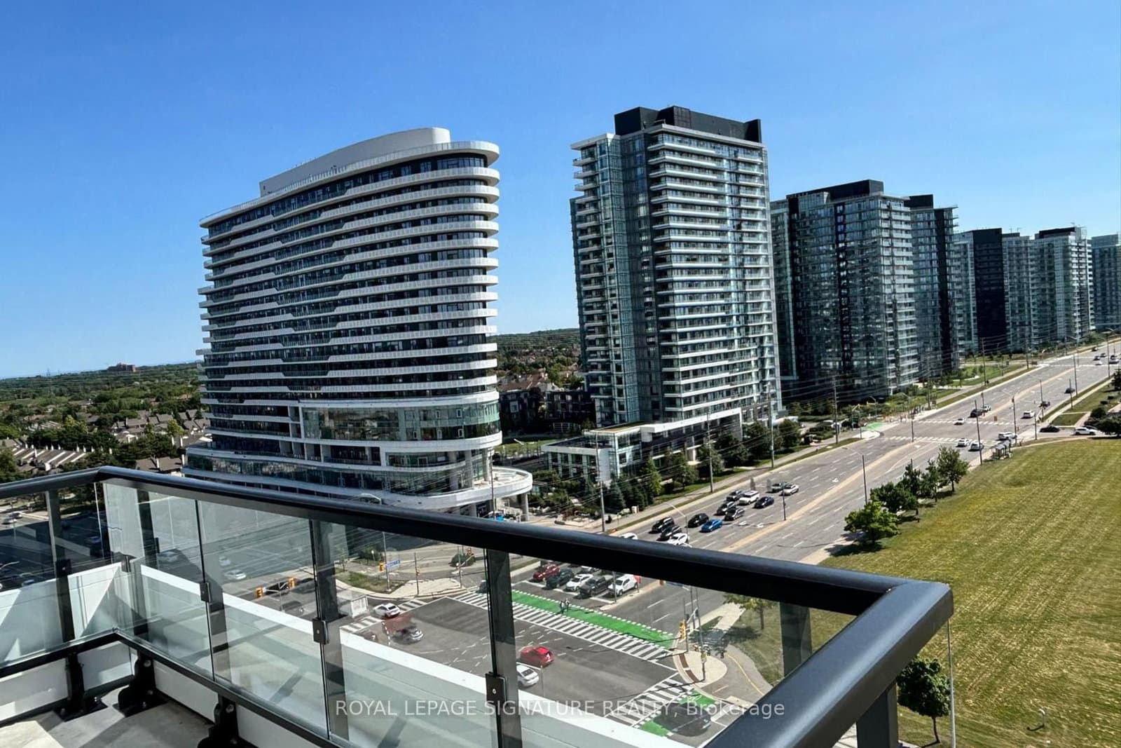 2485 Eglinton Avenue W, Unit 1321 thumbnail 21
