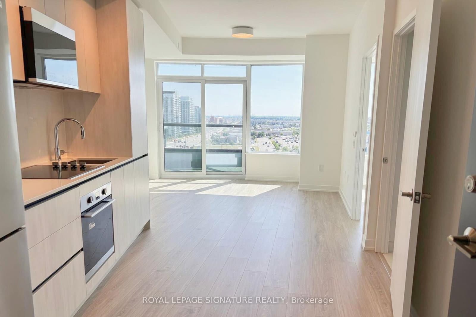 2485 Eglinton Avenue W, Unit 1321 thumbnail 8