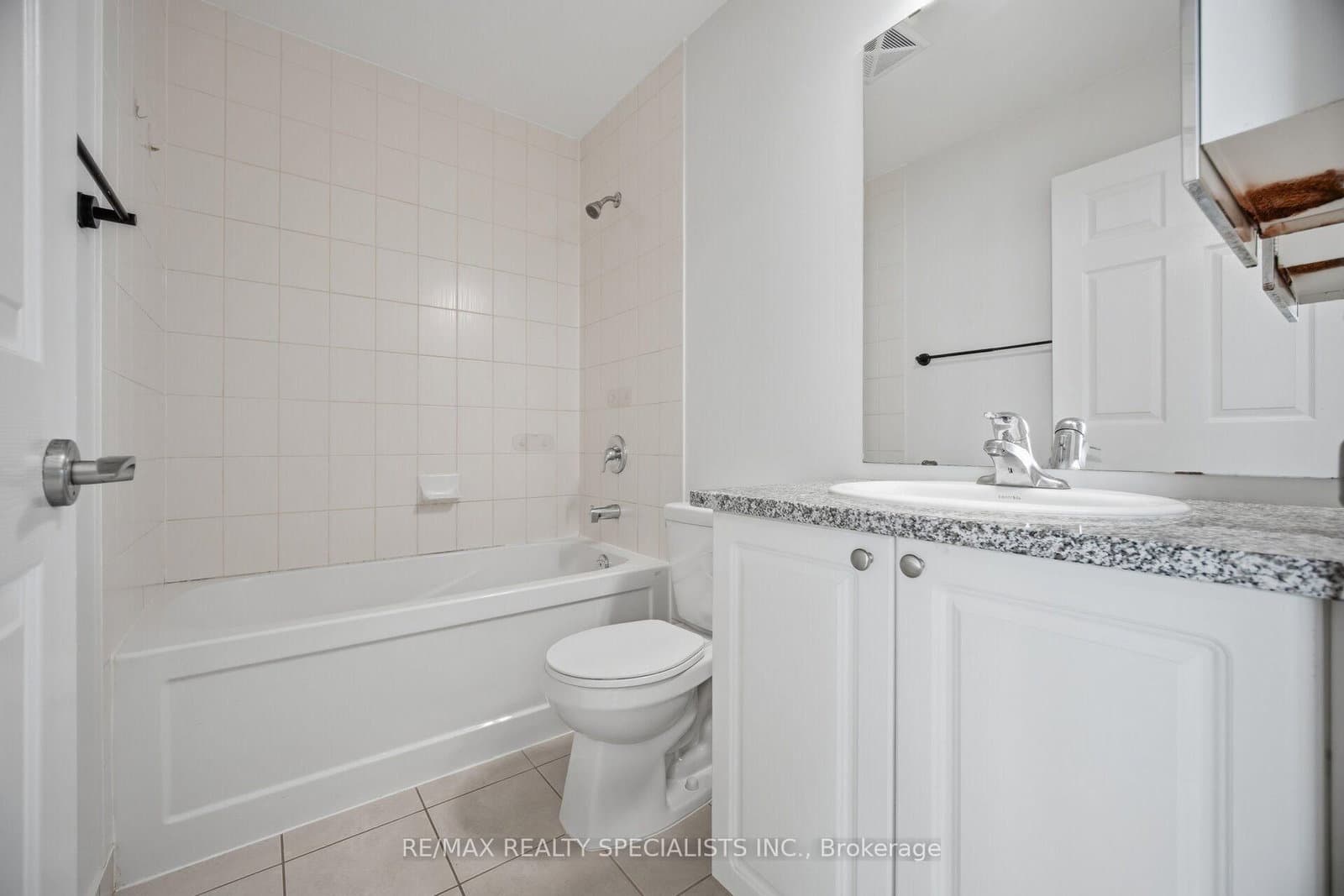 339 Rathburn Road W, Unit PH07 thumbnail 23