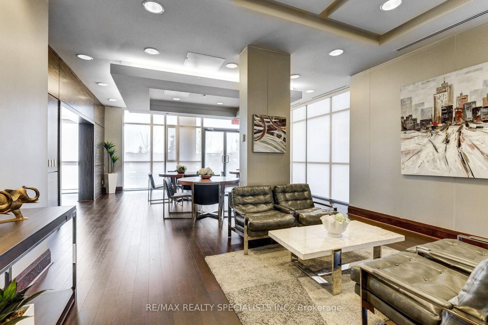 339 Rathburn Road W, Unit PH07 thumbnail 35
