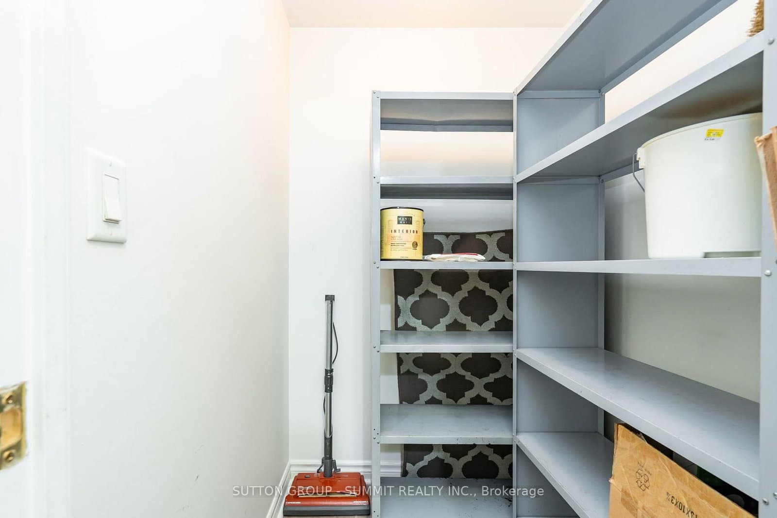 350 PRINCESS ROYAL Drive, Unit 1505 thumbnail 11