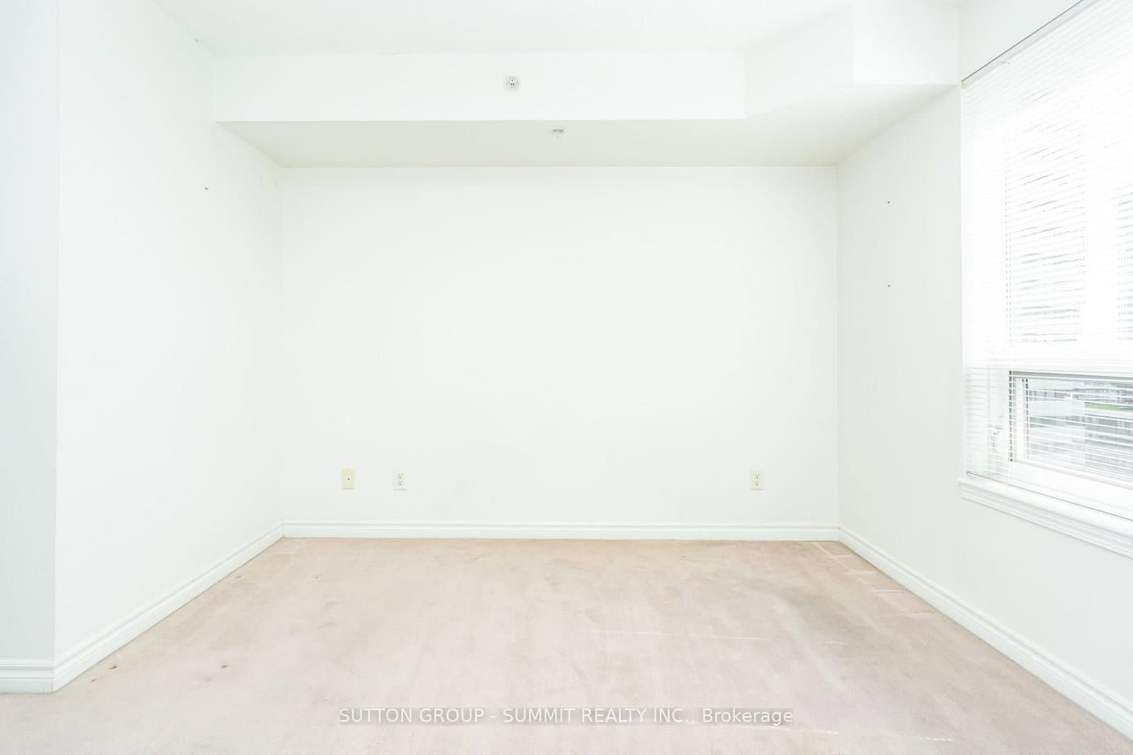 350 PRINCESS ROYAL Drive, Unit 1505 thumbnail 17