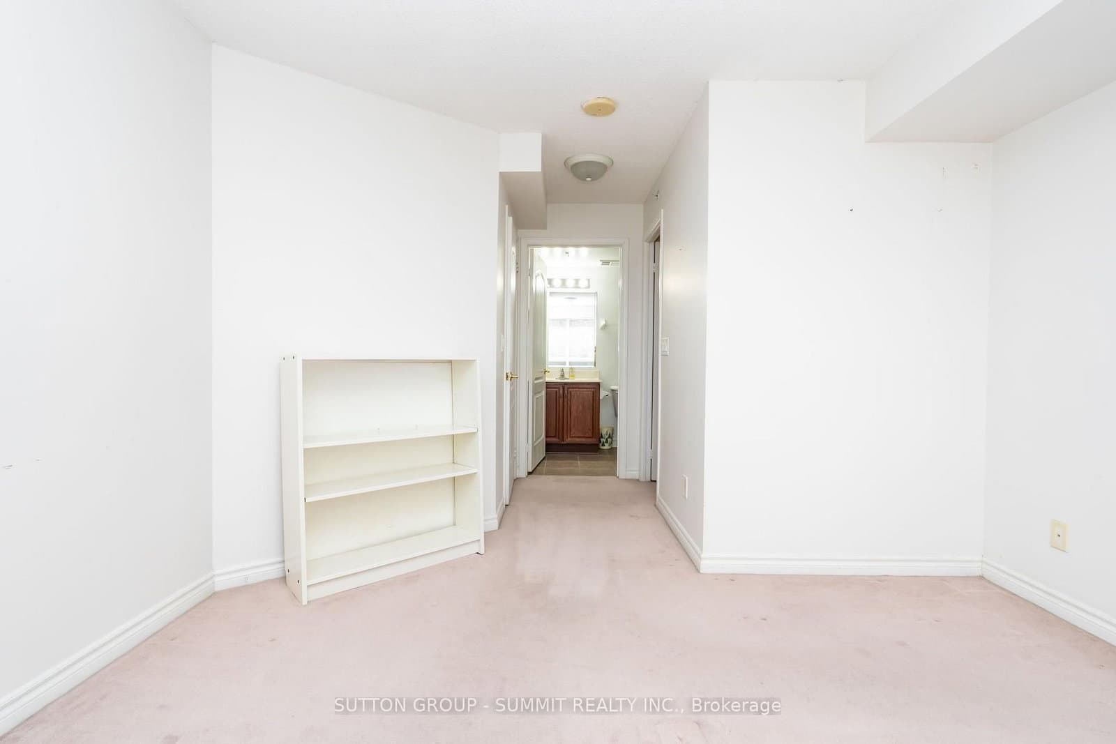 350 PRINCESS ROYAL Drive, Unit 1505 thumbnail 18