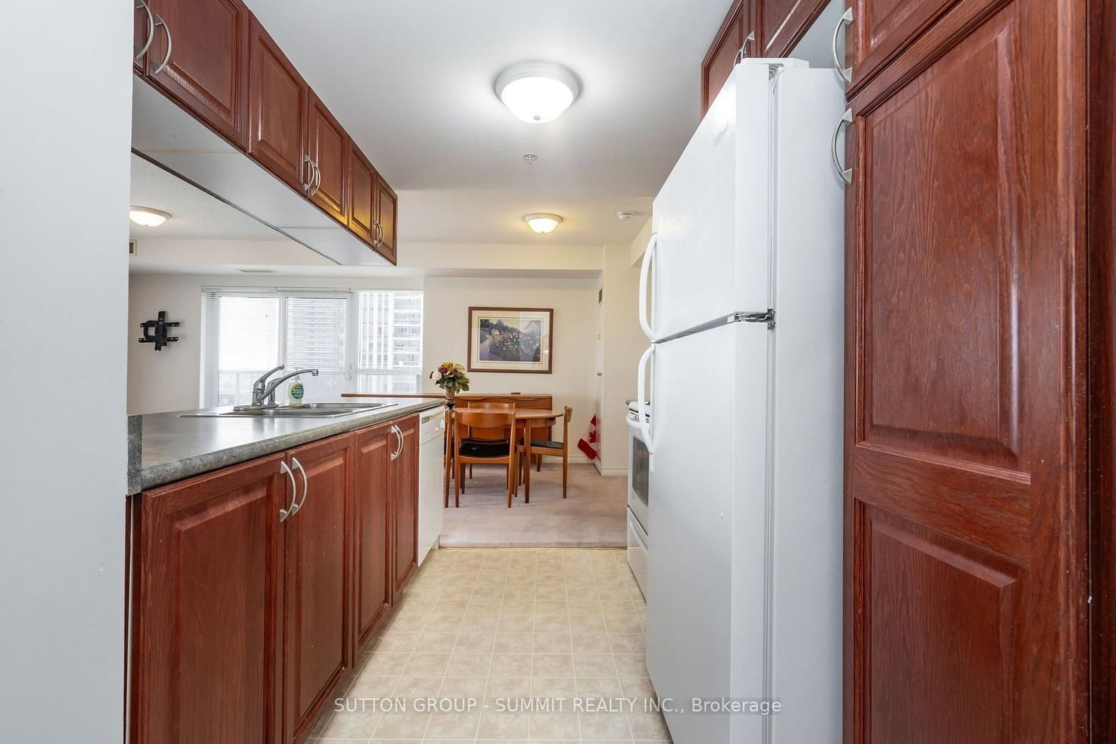 350 PRINCESS ROYAL Drive, Unit 1505 thumbnail 26