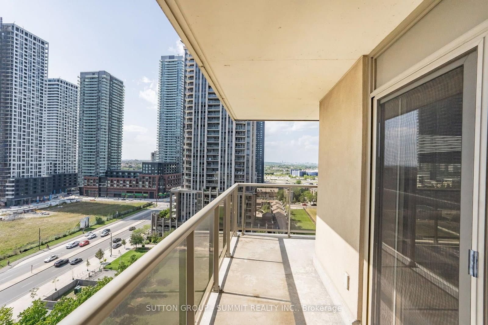350 PRINCESS ROYAL Drive, Unit 1505 thumbnail 37