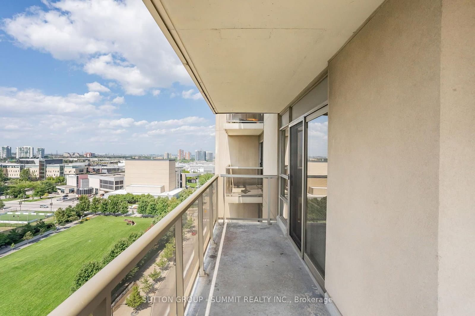 350 PRINCESS ROYAL Drive, Unit 1505 thumbnail 38
