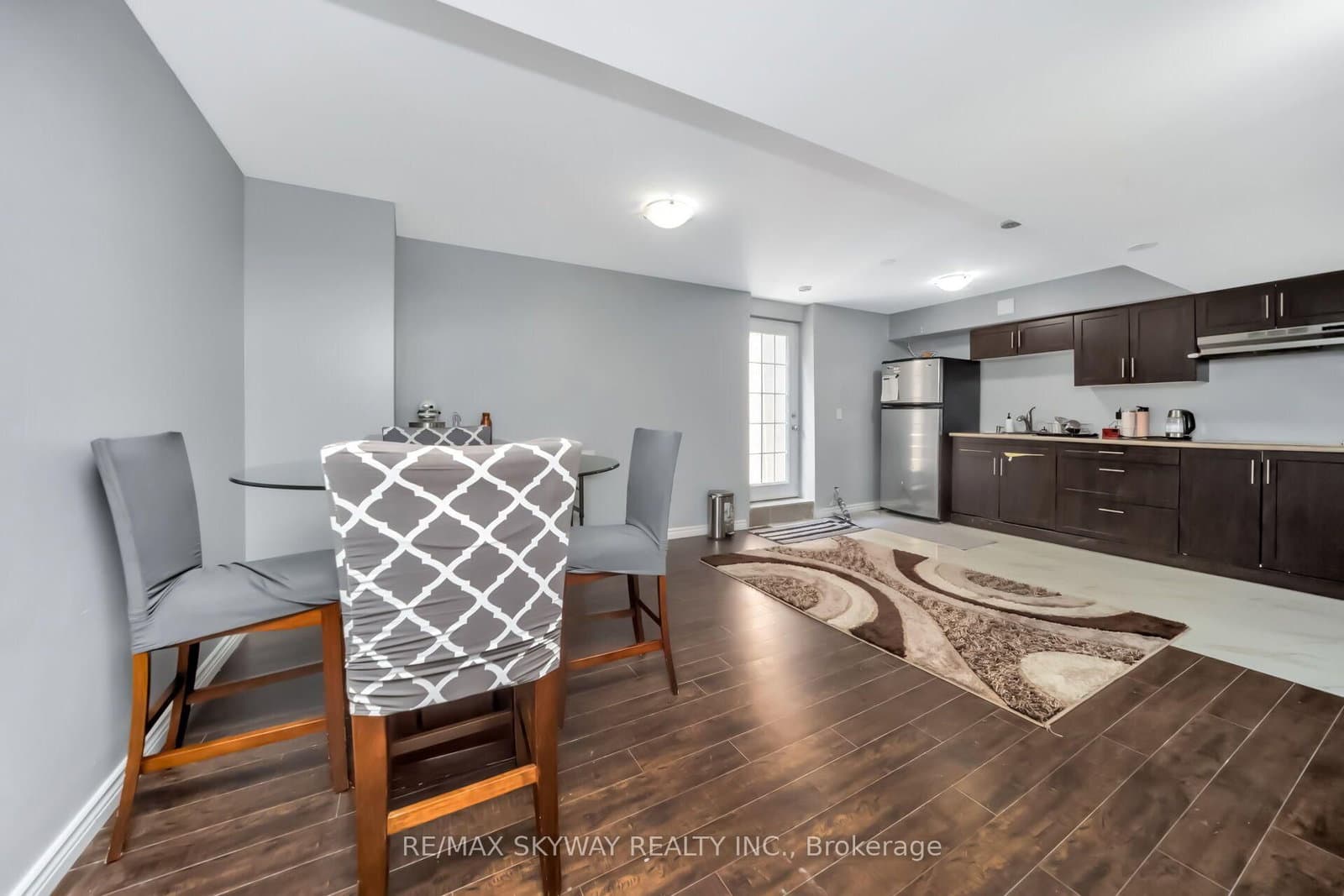 51 Learmont Avenue thumbnail 38