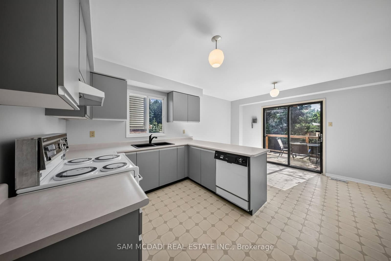 6200 Prairie Circle thumbnail 14