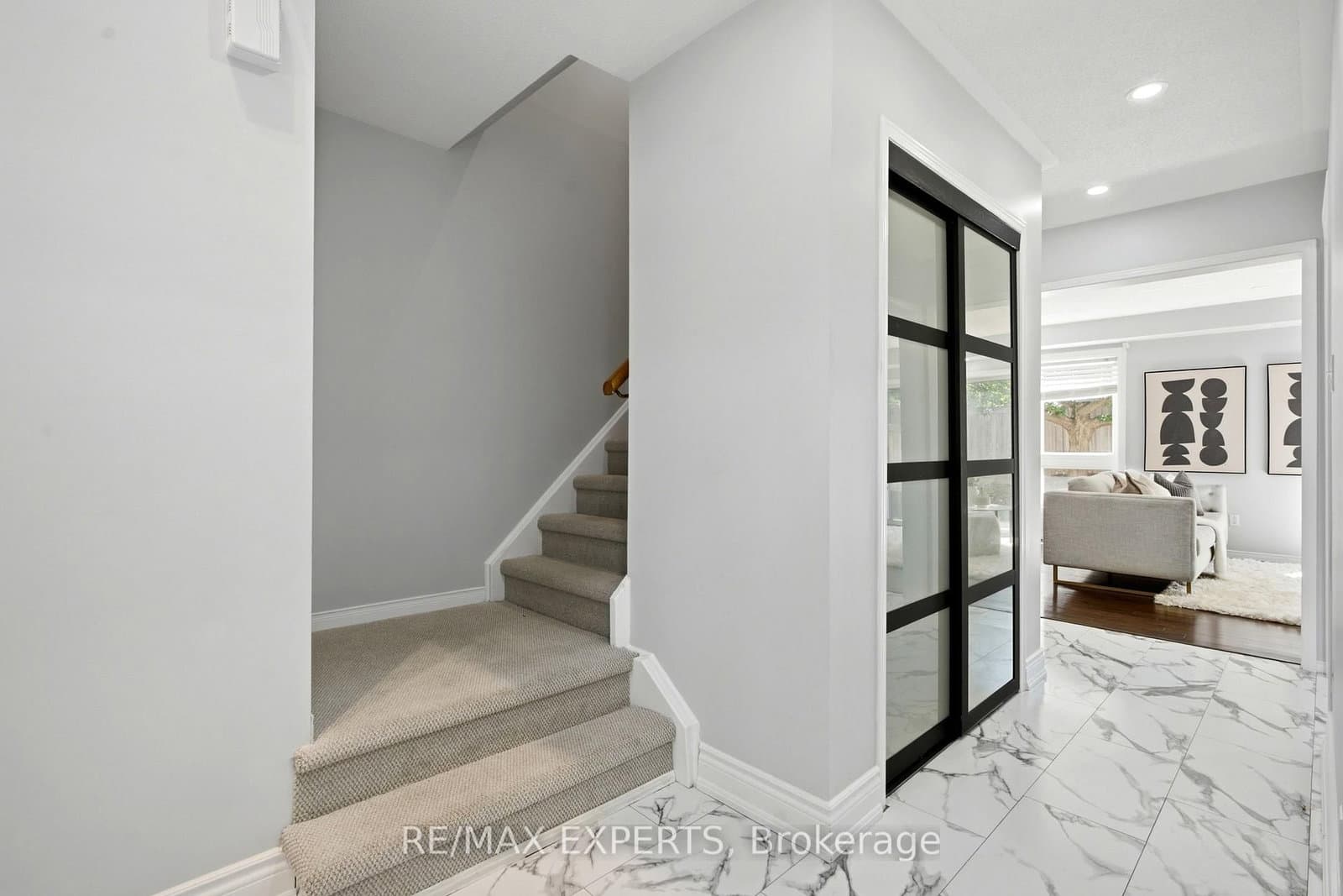 5910 Greensboro Drive, Unit 113 thumbnail 15
