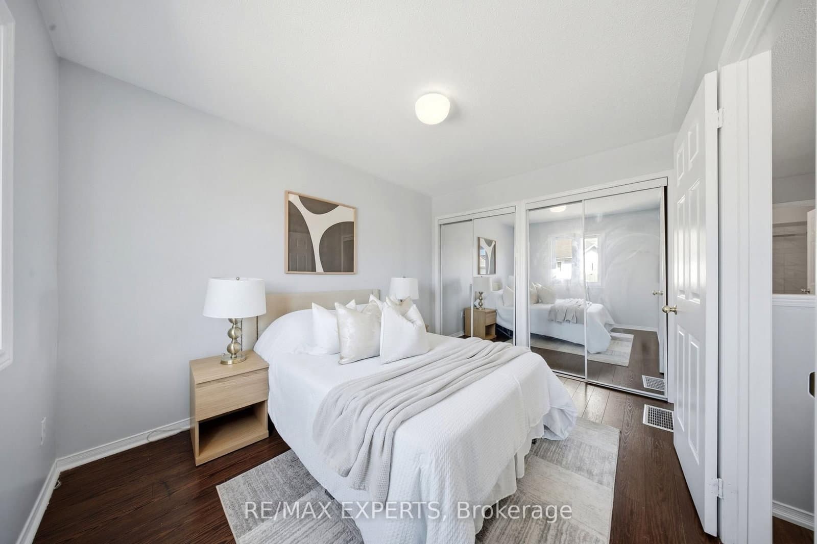 5910 Greensboro Drive, Unit 113 thumbnail 18