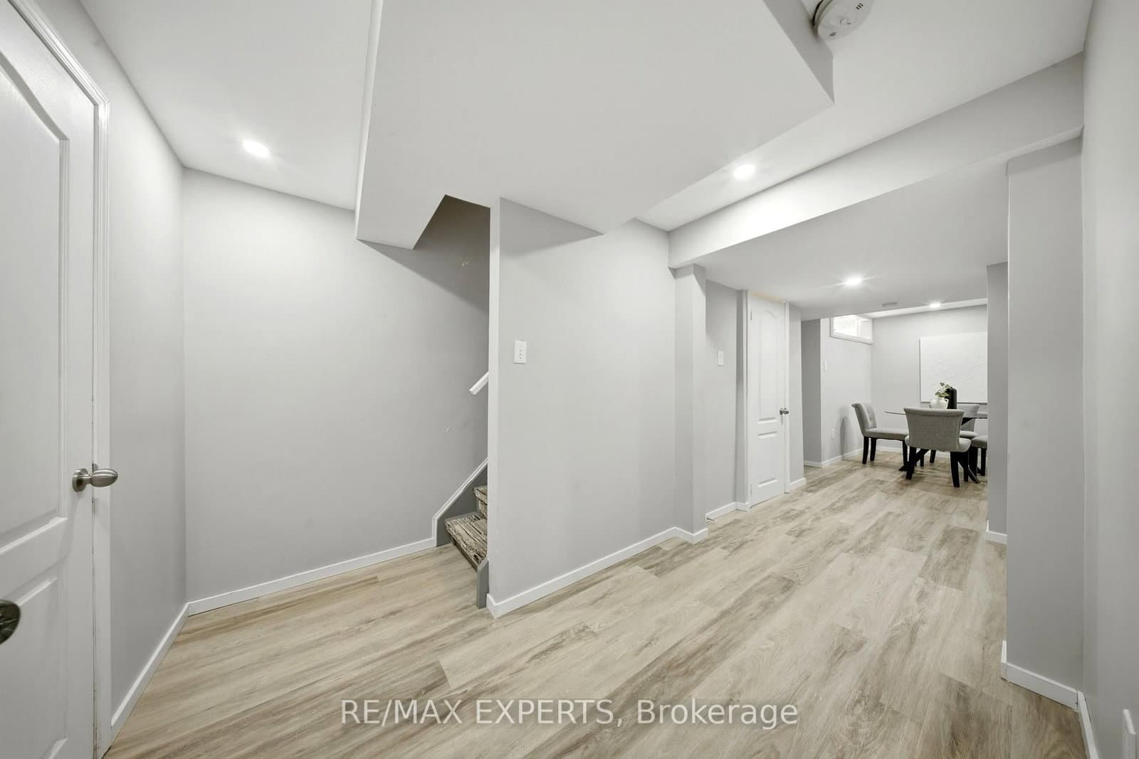 5910 Greensboro Drive, Unit 113 thumbnail 22