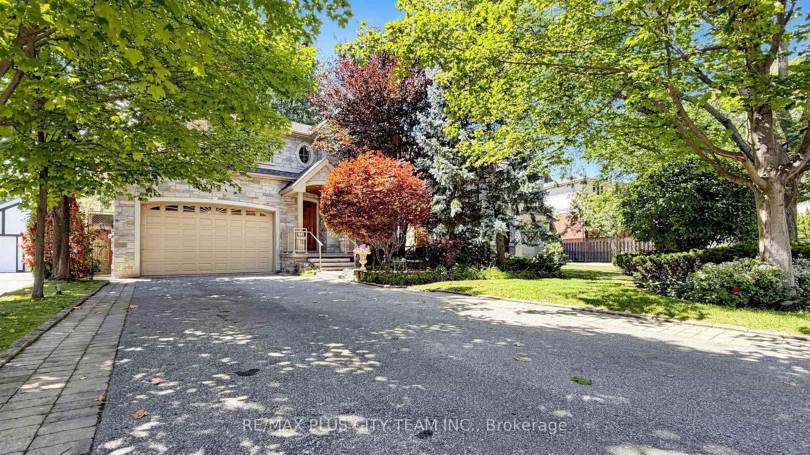 50 Bonnyview Drive - Image 1