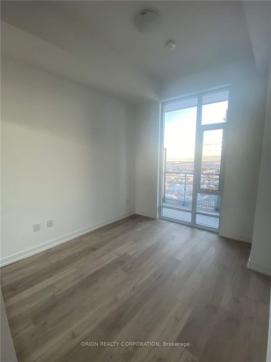 2520 Eglinton Avenue W, Unit 1421 thumbnail 4