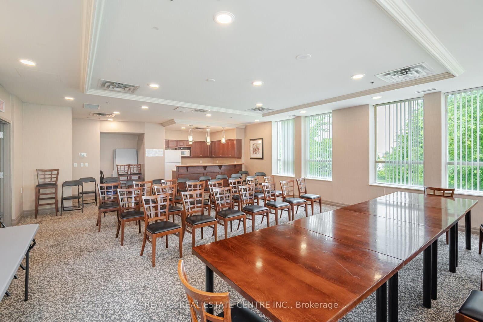 4879 Kimbermount Avenue, Unit 1509 thumbnail 43