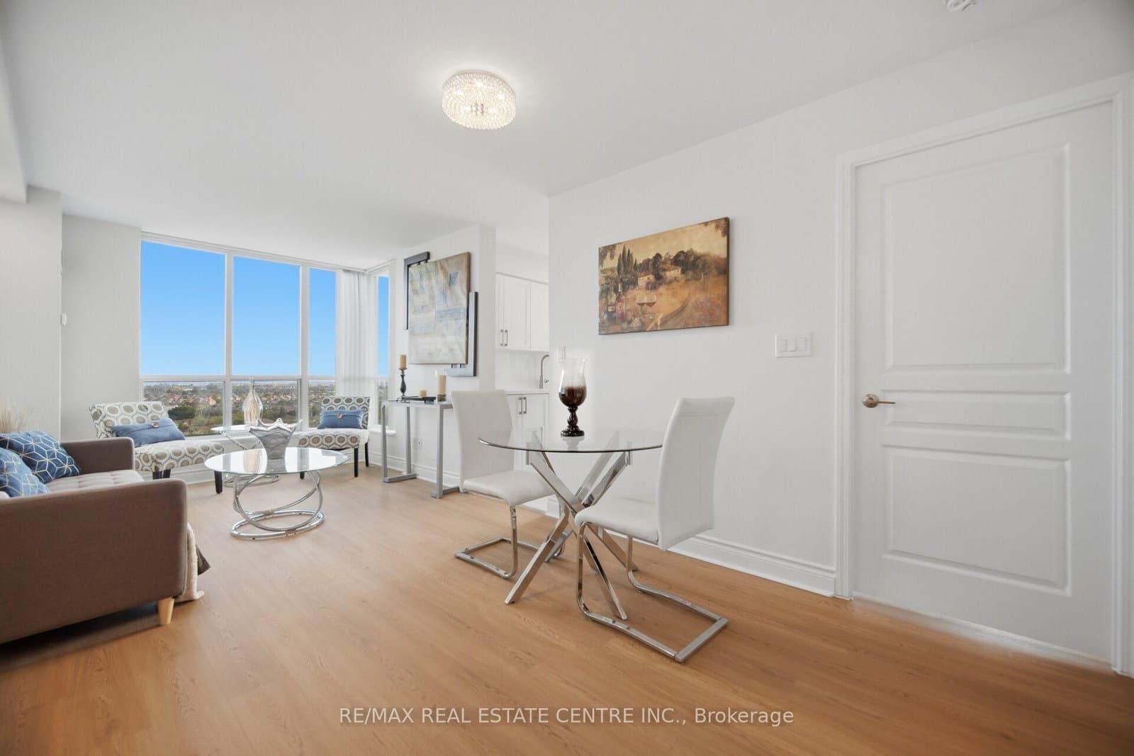 4879 Kimbermount Avenue, Unit 1509 thumbnail 5