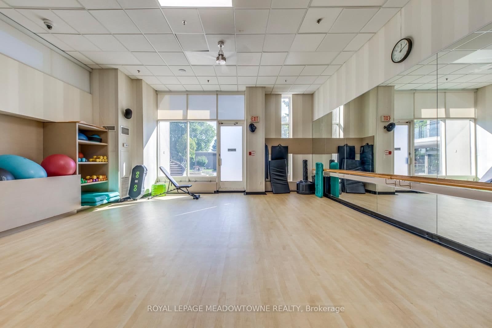 2045 Lakeshore Boulevard W, Unit 2011 thumbnail 28