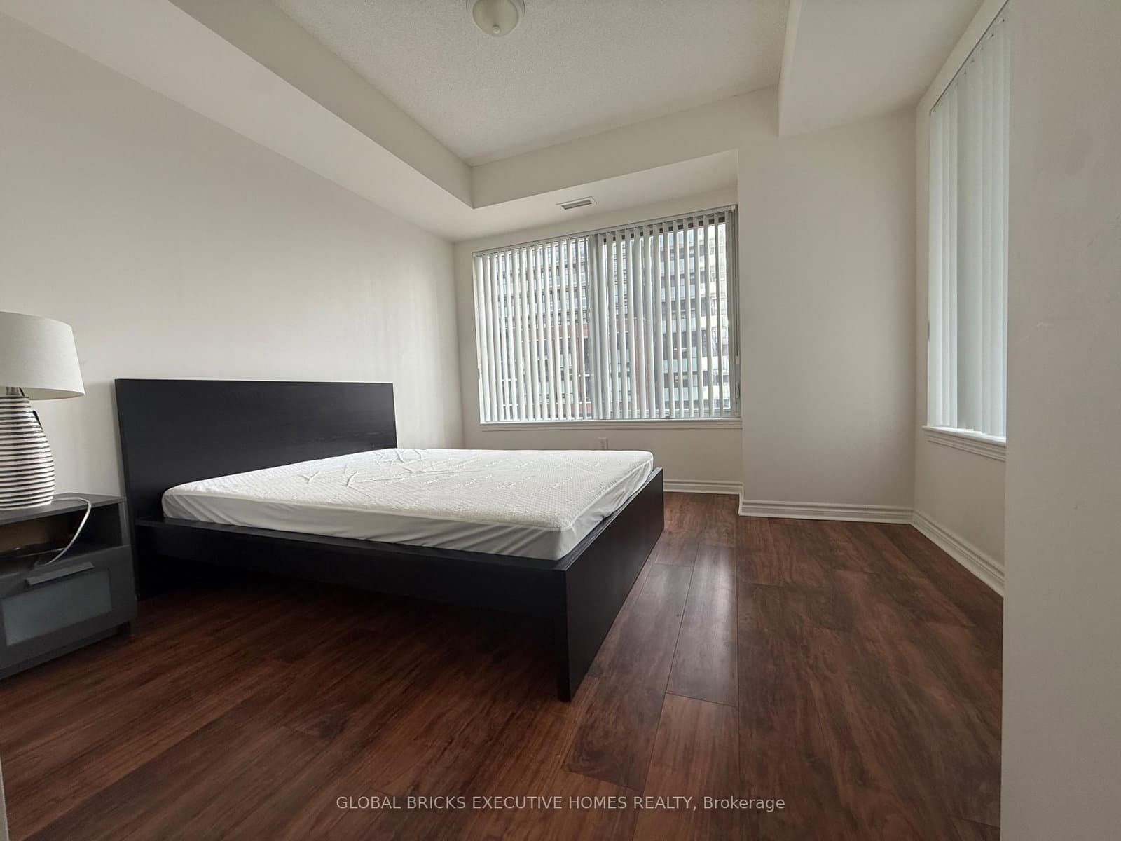 385 Prince Of Wales Drive, Unit 423 thumbnail 8