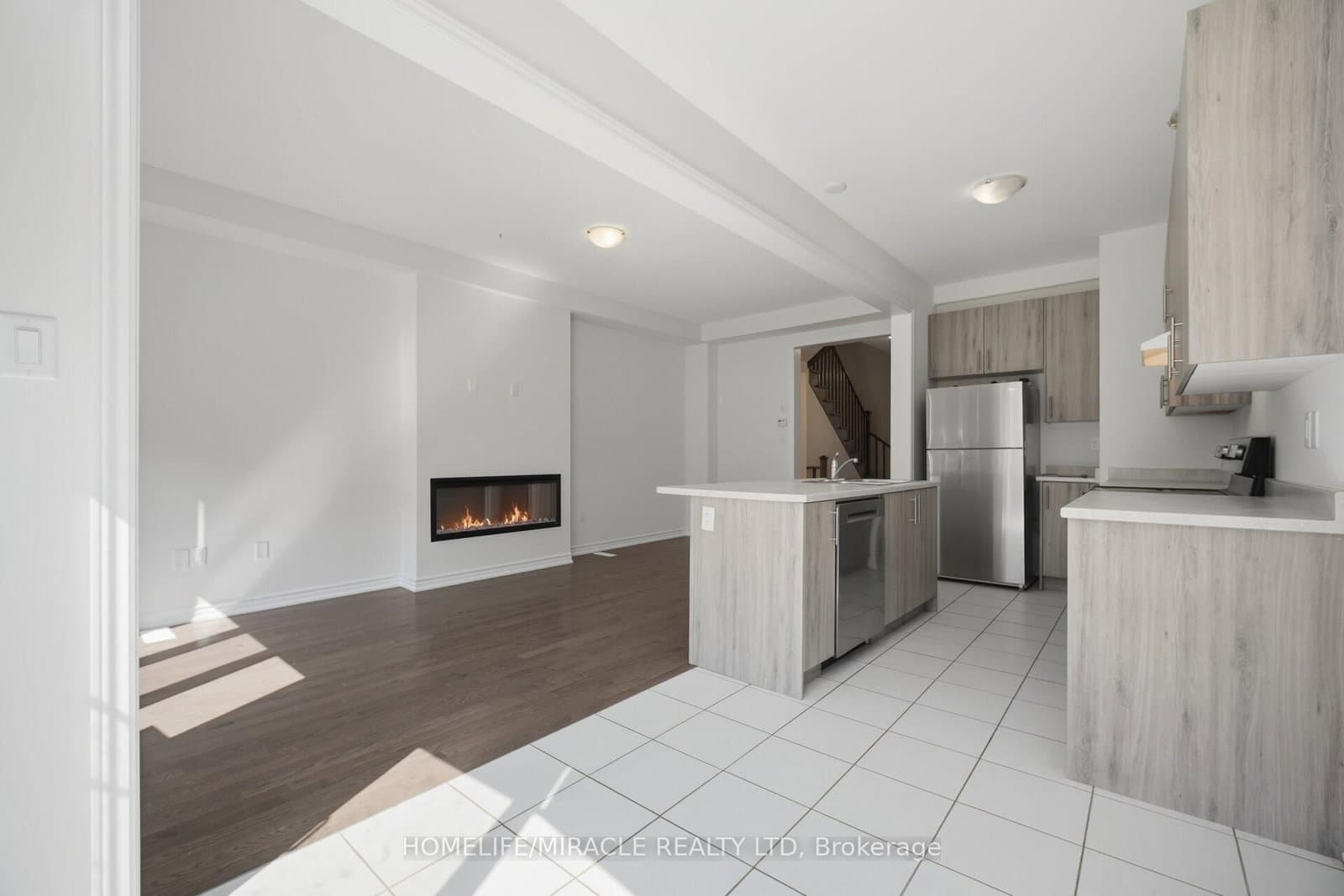 19 Donald Ficht Crescent thumbnail 15