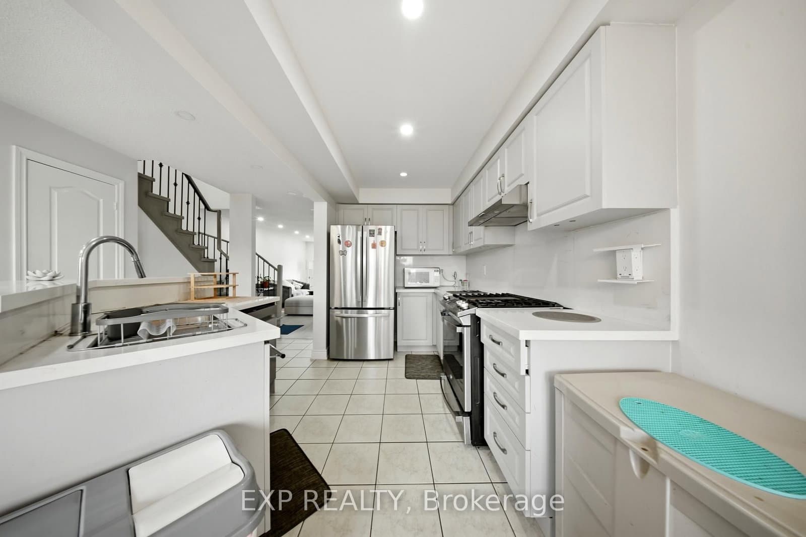 1575 South Parade Court, Unit 19 thumbnail 21