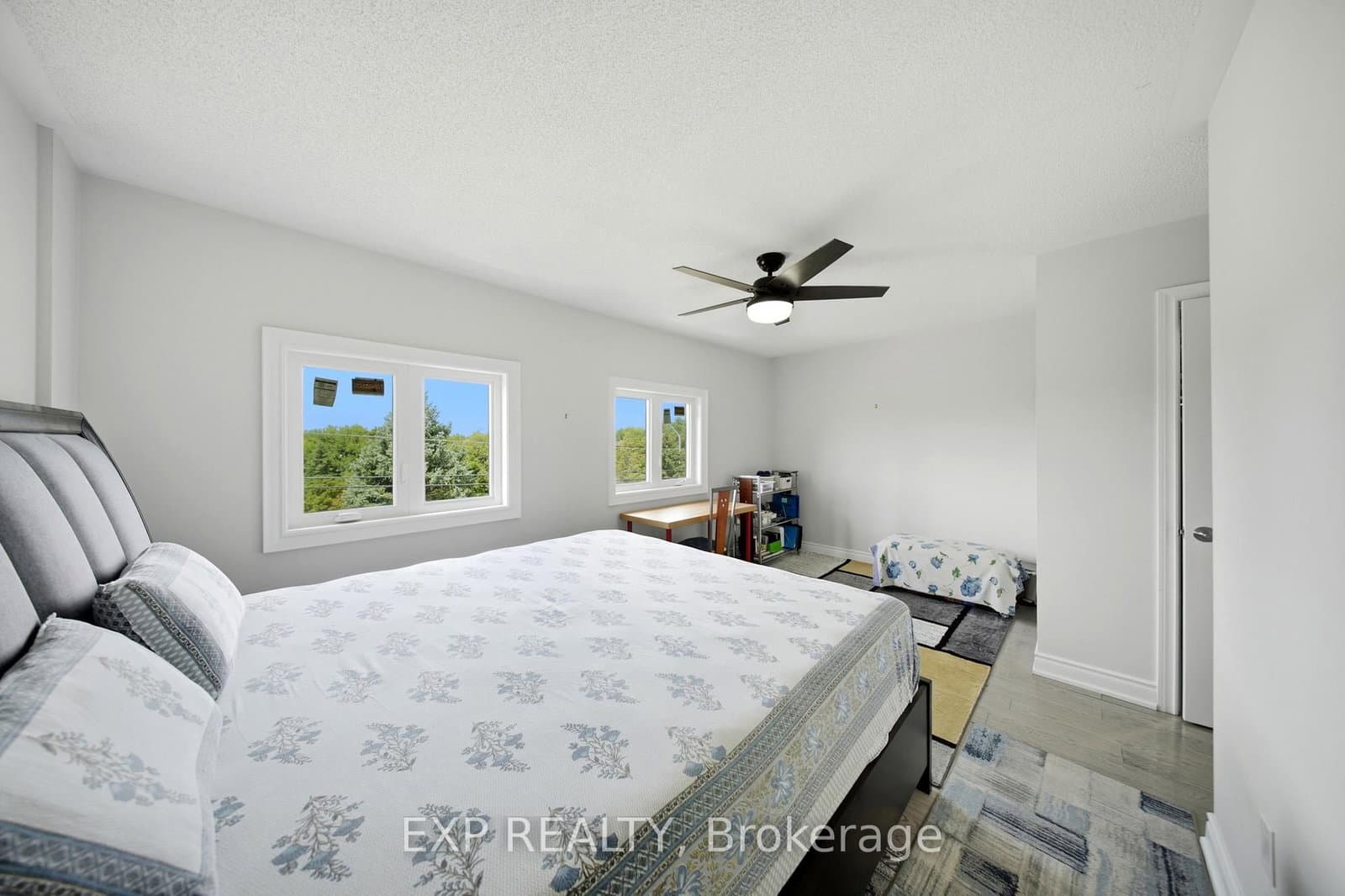 1575 South Parade Court, Unit 19 thumbnail 33