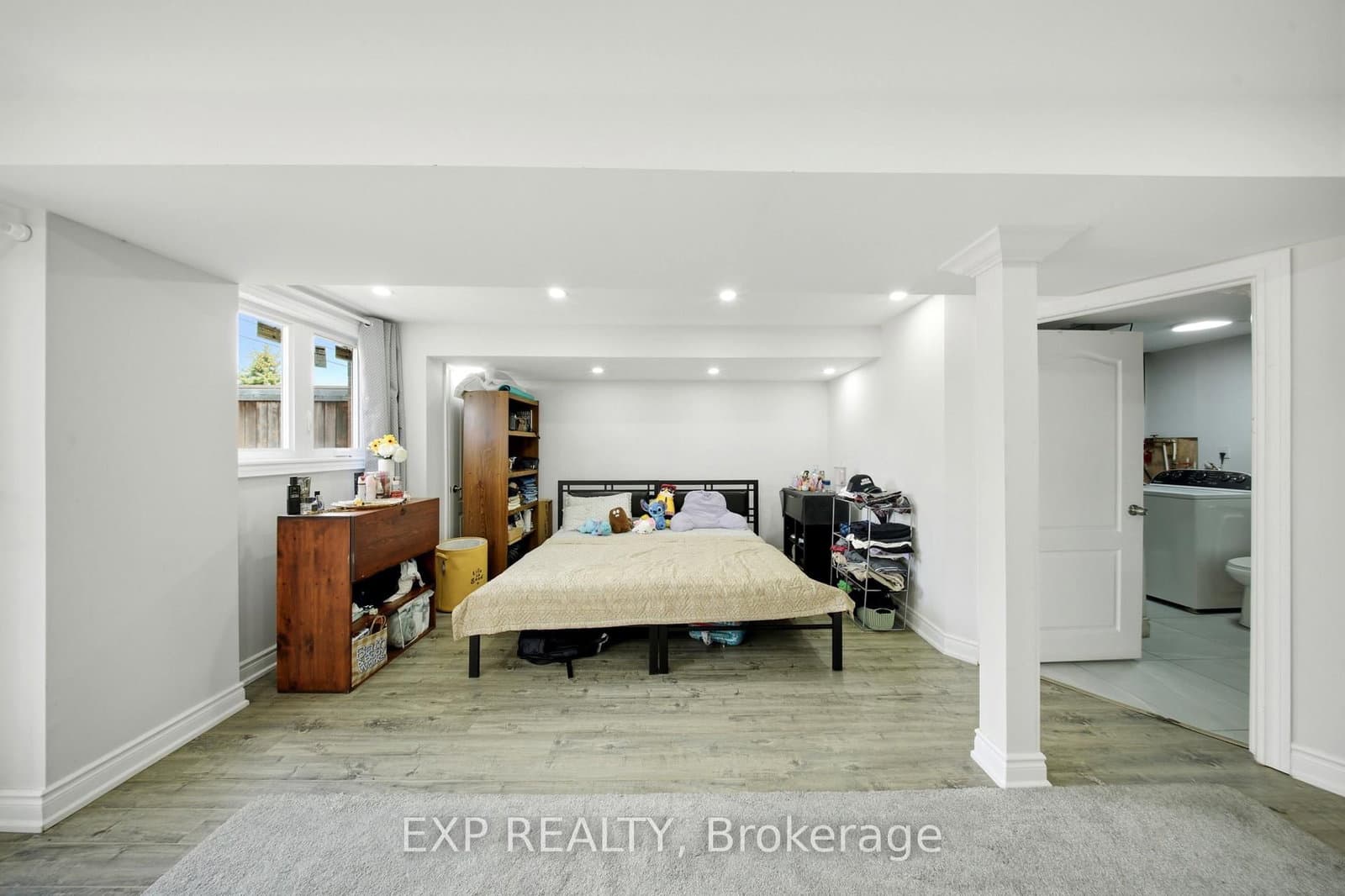 1575 South Parade Court, Unit 19 thumbnail 43