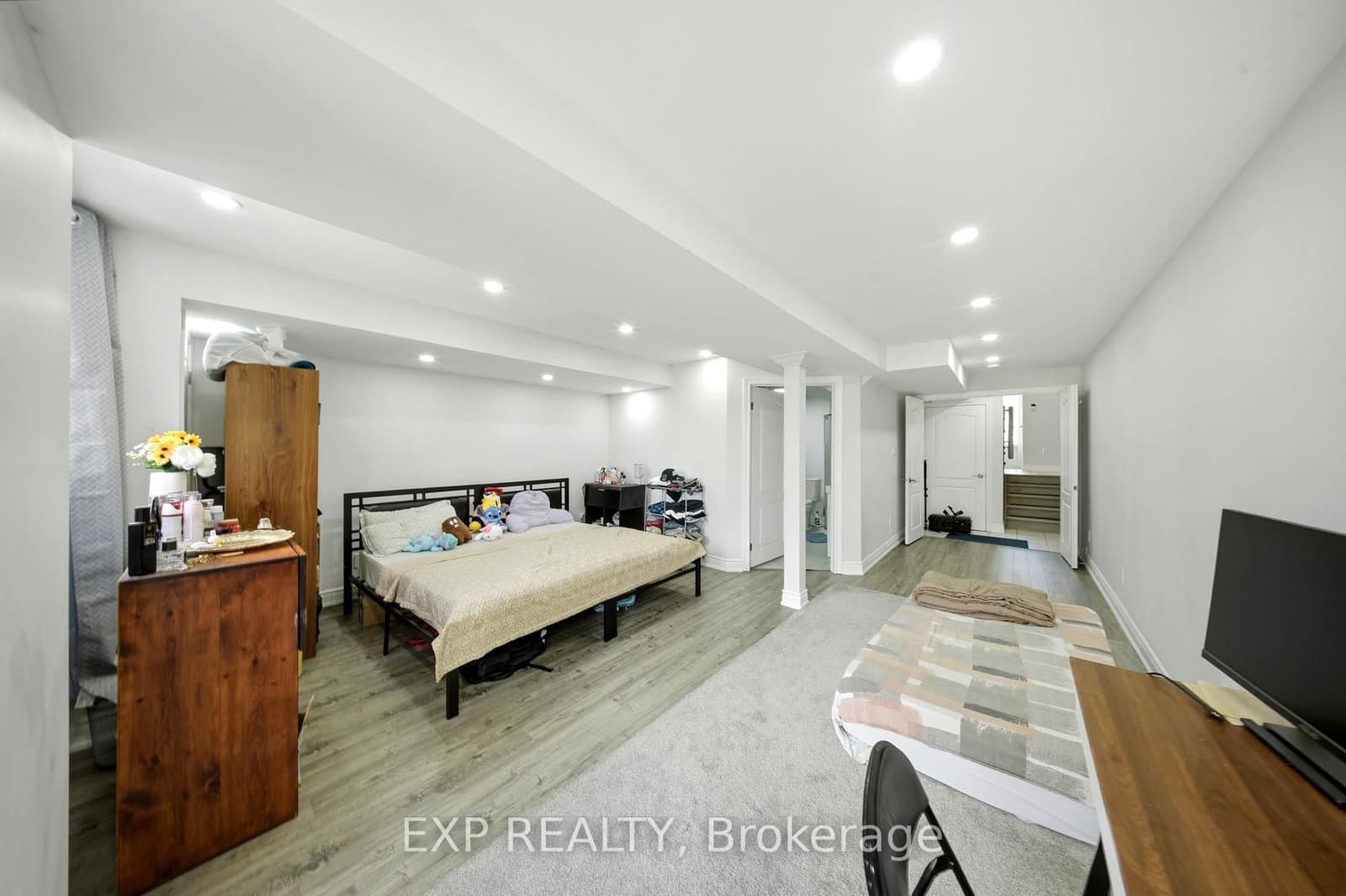 1575 South Parade Court, Unit 19 thumbnail 46