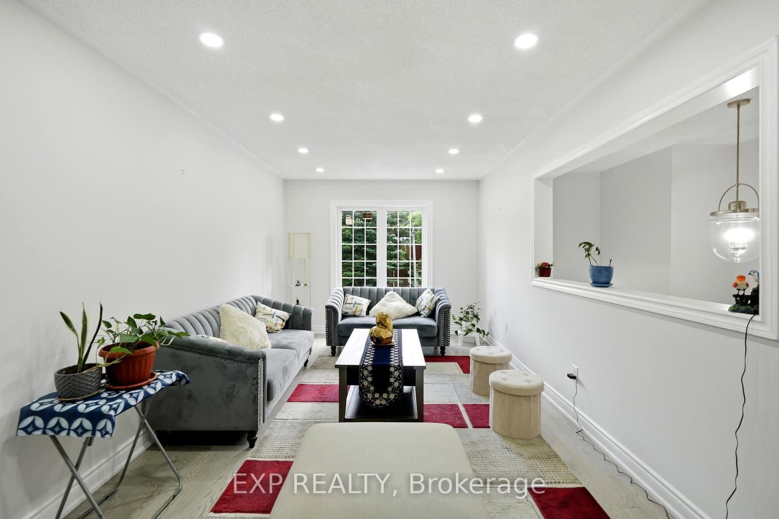 1575 South Parade Court, Unit 19 thumbnail 9