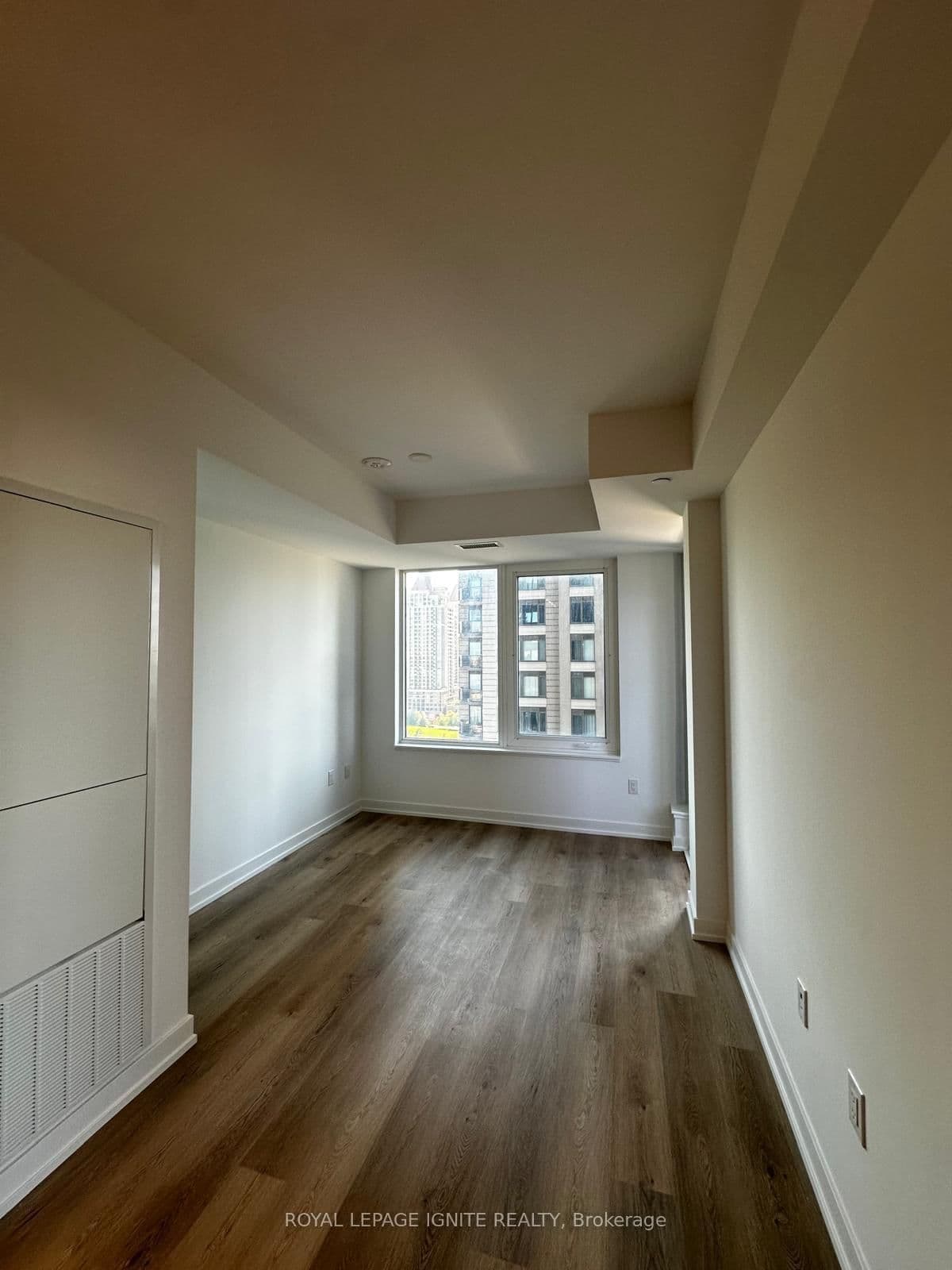 395 Square One Drive, Unit 1307 thumbnail 11