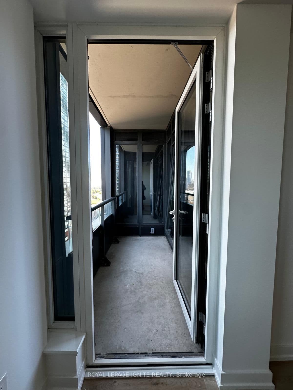 395 Square One Drive, Unit 1307 thumbnail 13