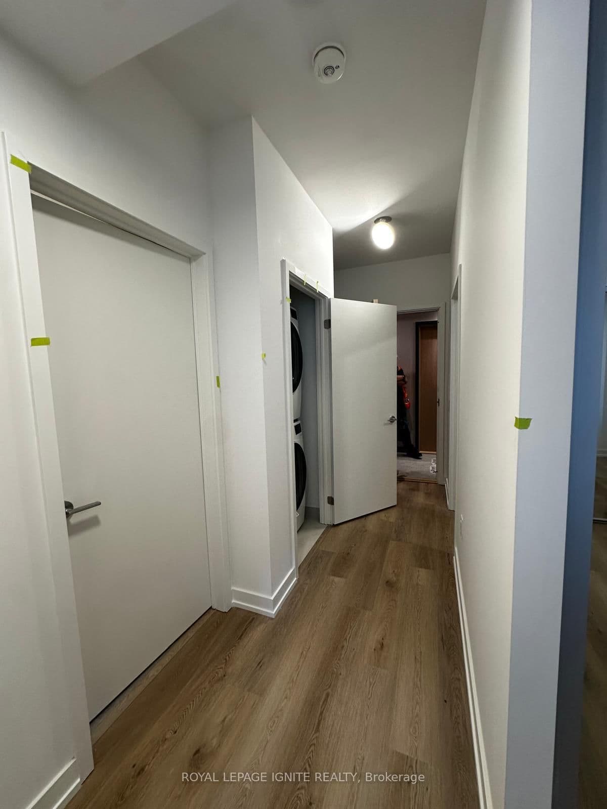 395 Square One Drive, Unit 1307 thumbnail 19