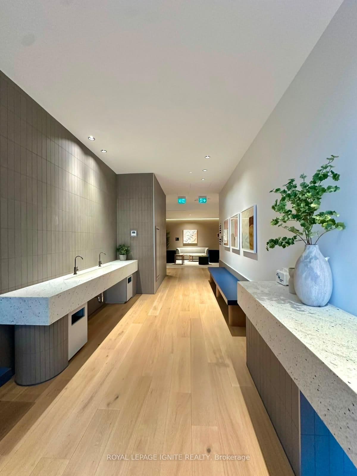 395 Square One Drive, Unit 1307 thumbnail 23