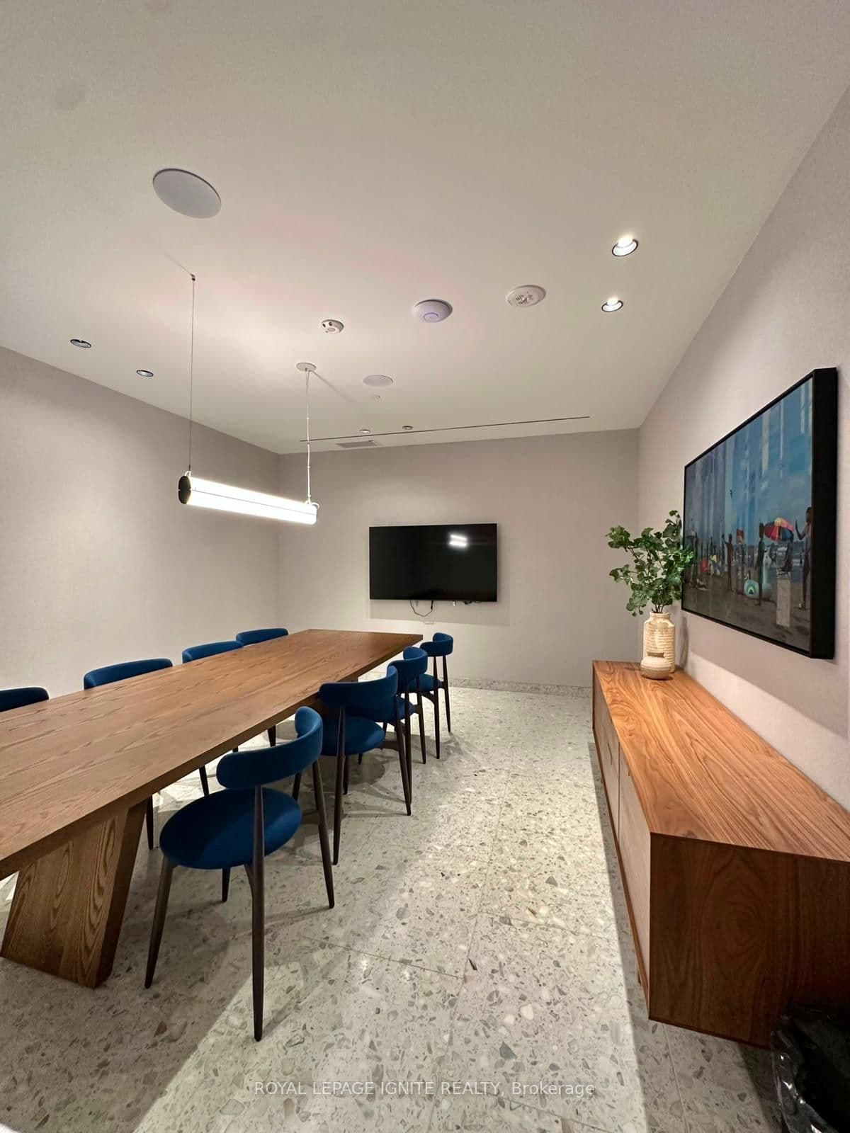 395 Square One Drive, Unit 1307 thumbnail 34