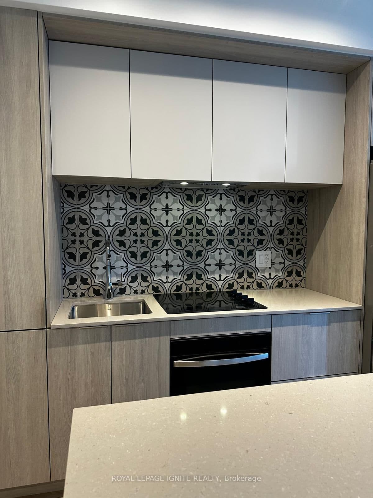 395 Square One Drive, Unit 1307 thumbnail 6
