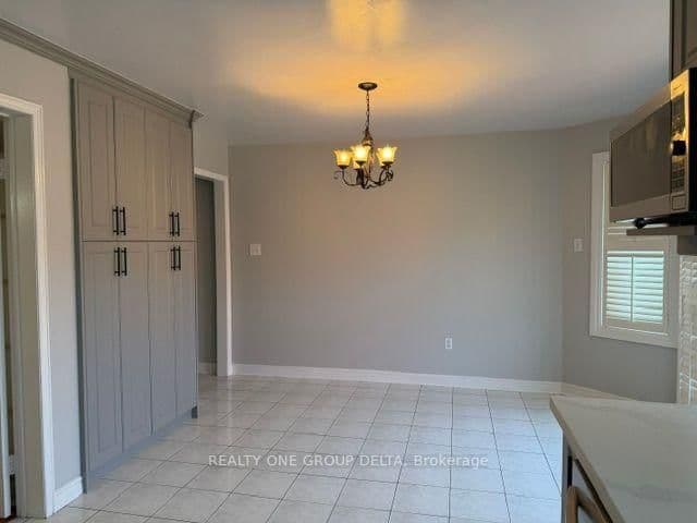 24 Arborview Crescent, Unit Upper thumbnail 15