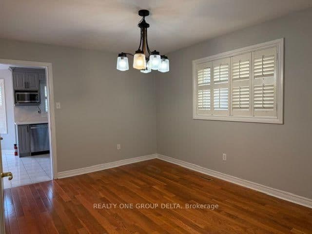 24 Arborview Crescent, Unit Upper thumbnail 17