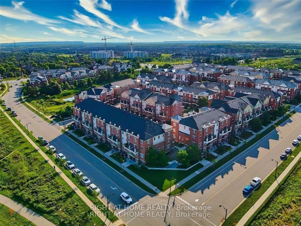 35 Hays Boulevard, Unit 10 thumbnail 24