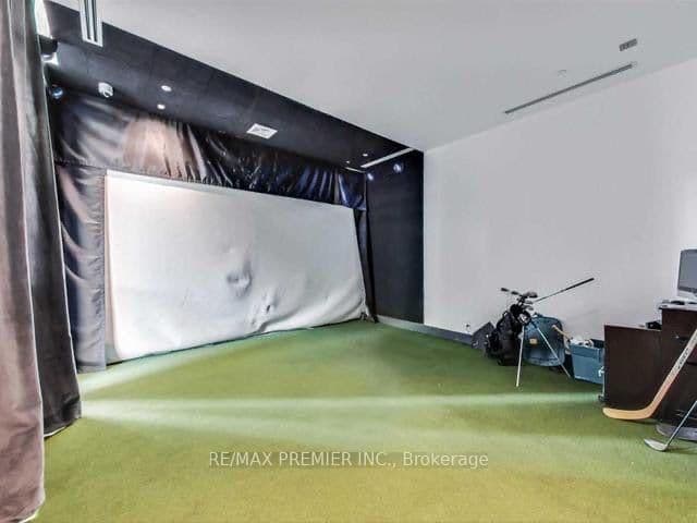 33 Shore Breeze Drive, Unit 1006 thumbnail 9