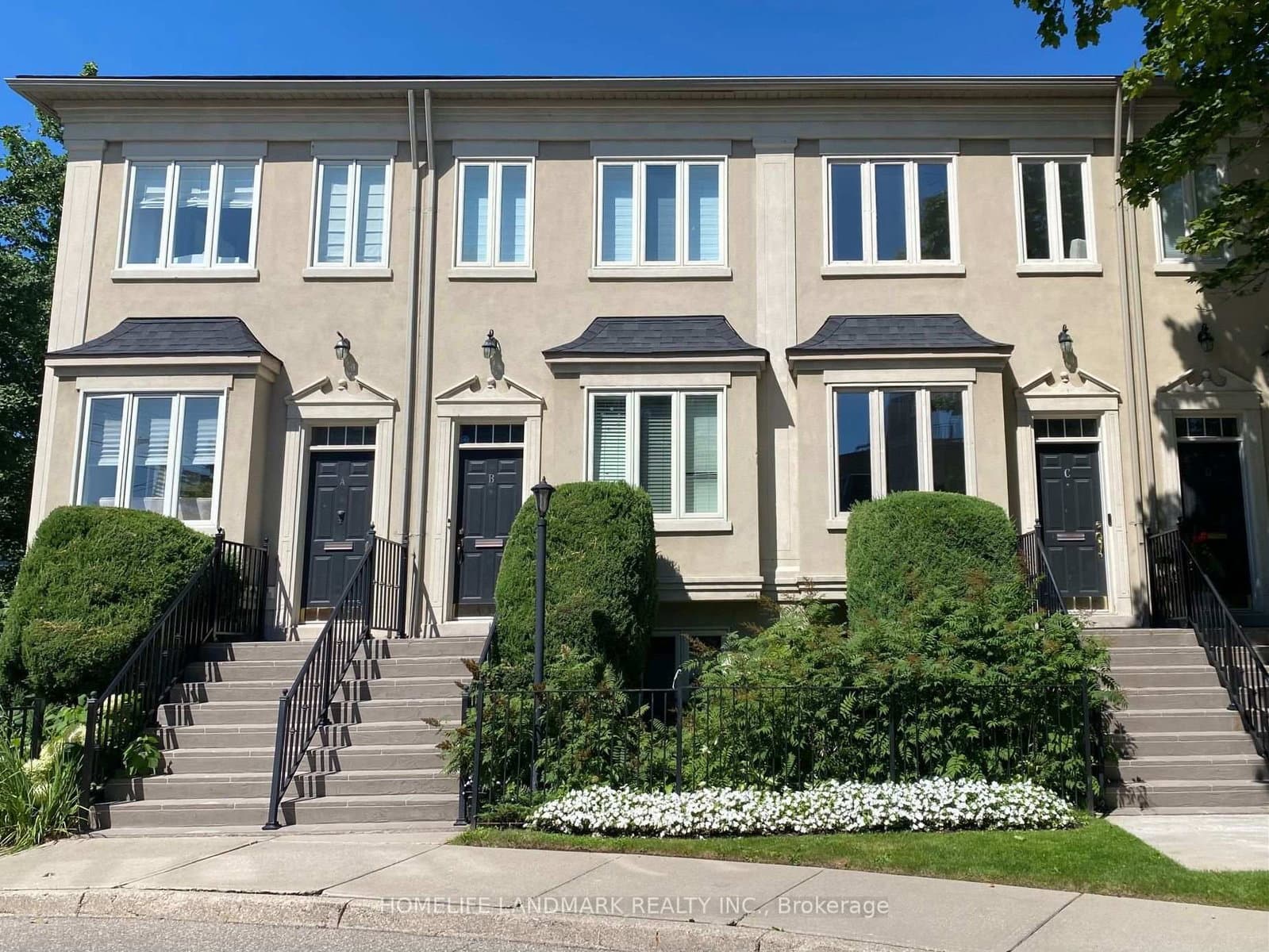 2283 W Lake Shore Boulevard W, Unit B - Image 1