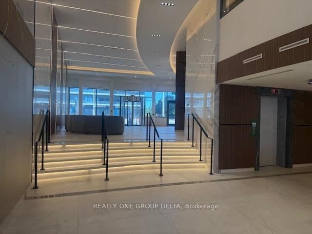 5081 Hurontario Street, Unit 1102 thumbnail 5